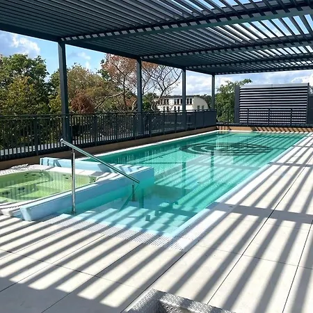 アパート Apartos Seaside Luxury シフィノウイシチェ