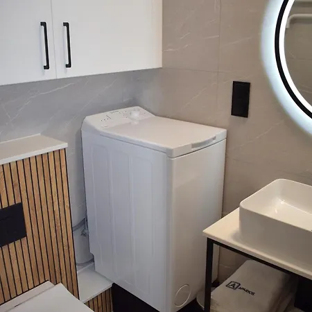 アパート Apartos Seaside Luxury